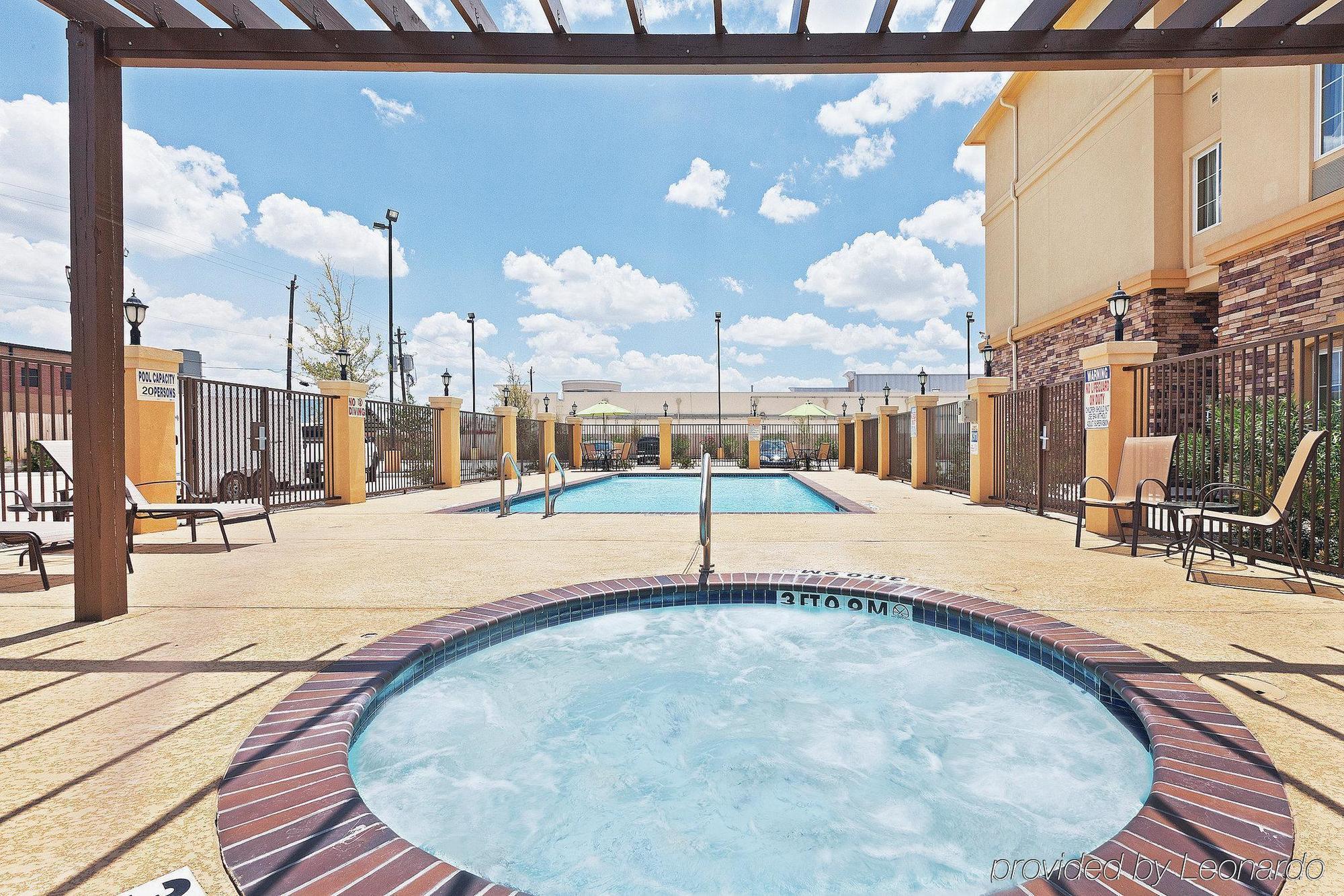 La Quinta By Wyndham Houston Energy Corridor Hotel Facilities photo